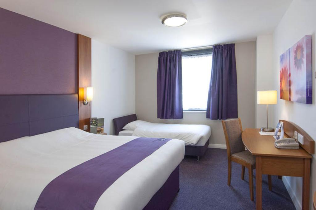 Premier Inn Newcastle City Centre Millennium Bridge Bilik gambar